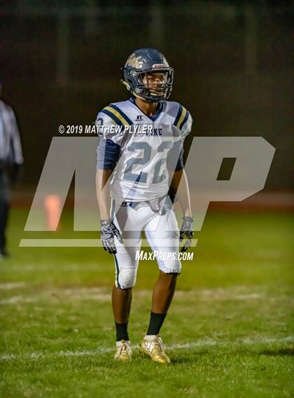 Thumbnail 2 in Terry Sanford vs. Fike (NCHSAA 3A 1st Round Playoff) photogallery.