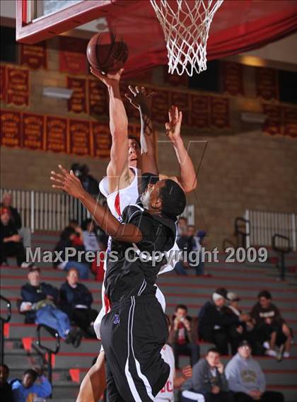Thumbnail 1 in Cathedral vs The Rock Academy (MaxPreps Holiday Classic) photogallery.