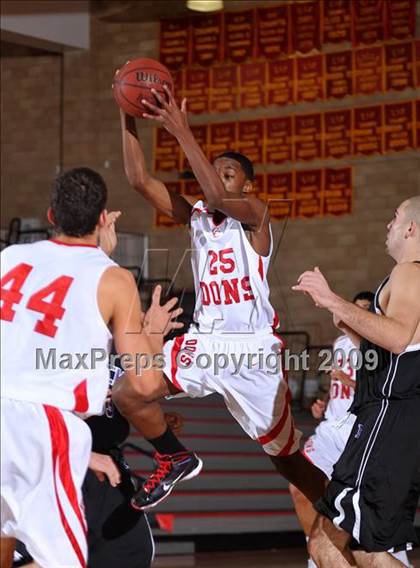 Thumbnail 2 in Cathedral vs The Rock Academy (MaxPreps Holiday Classic) photogallery.