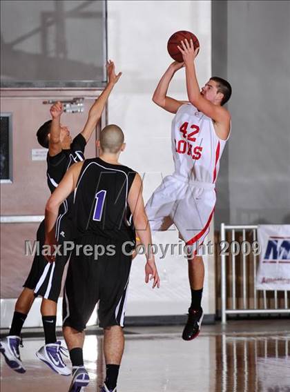 Thumbnail 3 in Cathedral vs The Rock Academy (MaxPreps Holiday Classic) photogallery.