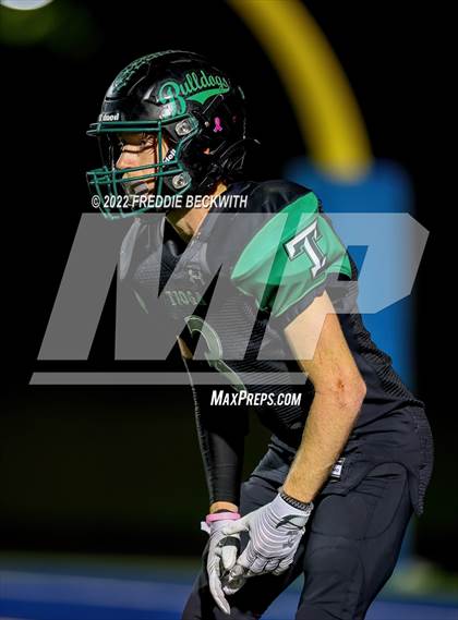 Thumbnail 2 in Tioga vs. Hamilton (UIL 2A Bi-District) photogallery.