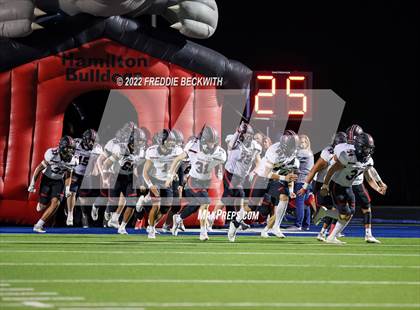 Thumbnail 2 in Tioga vs. Hamilton (UIL 2A Bi-District) photogallery.