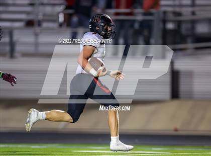 Thumbnail 1 in Tioga vs. Hamilton (UIL 2A Bi-District) photogallery.