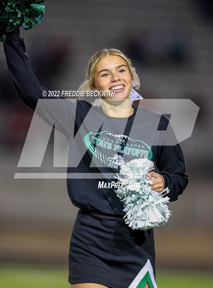 Thumbnail 2 in Tioga vs. Hamilton (UIL 2A Bi-District) photogallery.