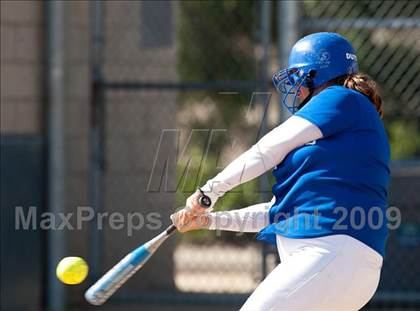 Thumbnail 2 in El Camino @ Rancho Bernardo photogallery.