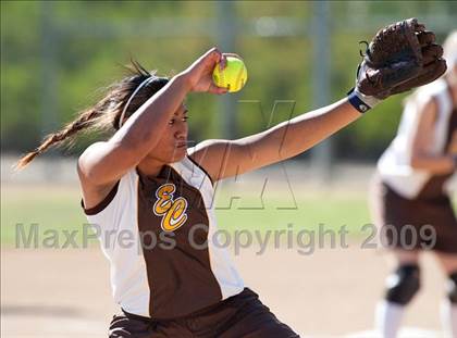 Thumbnail 2 in El Camino @ Rancho Bernardo photogallery.