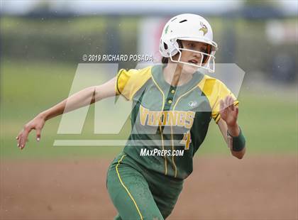 Thumbnail 1 in Hanford vs. Kingsburg (CIF CS D2 Final) photogallery.