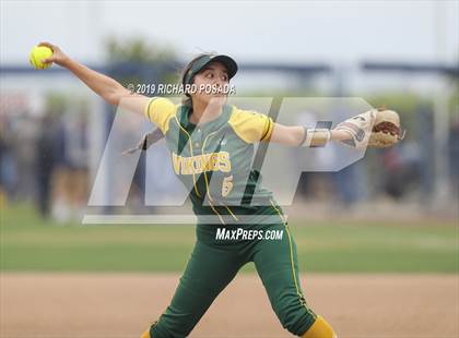 Thumbnail 2 in Hanford vs. Kingsburg (CIF CS D2 Final) photogallery.