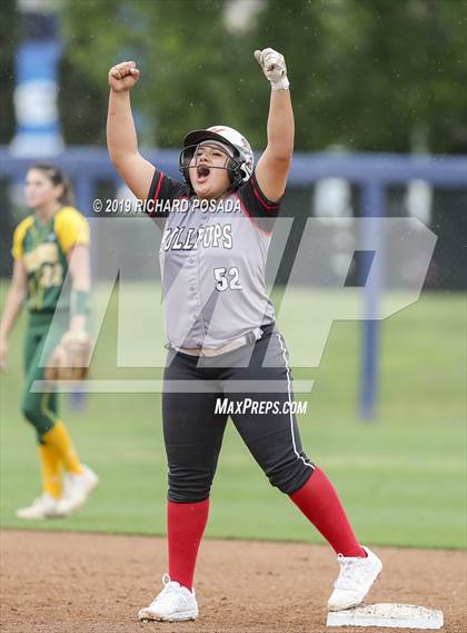 Thumbnail 3 in Hanford vs. Kingsburg (CIF CS D2 Final) photogallery.