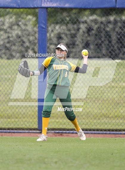 Thumbnail 3 in Hanford vs. Kingsburg (CIF CS D2 Final) photogallery.
