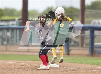 Thumbnail 1 in Hanford vs. Kingsburg (CIF CS D2 Final) photogallery.