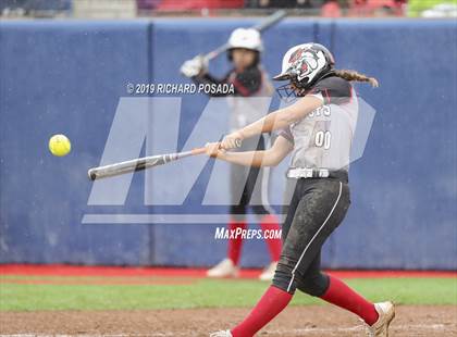 Thumbnail 2 in Hanford vs. Kingsburg (CIF CS D2 Final) photogallery.