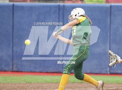 Thumbnail 2 in Hanford vs. Kingsburg (CIF CS D2 Final) photogallery.