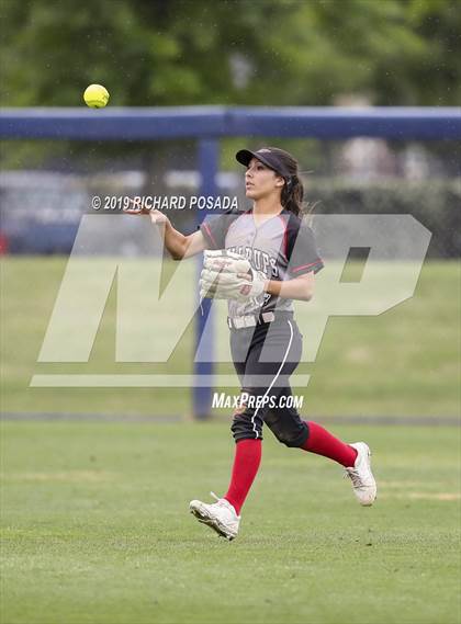 Thumbnail 3 in Hanford vs. Kingsburg (CIF CS D2 Final) photogallery.
