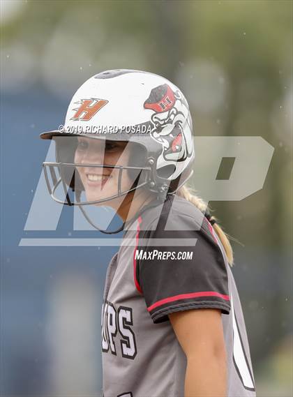 Thumbnail 1 in Hanford vs. Kingsburg (CIF CS D2 Final) photogallery.