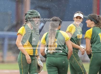 Thumbnail 1 in Hanford vs. Kingsburg (CIF CS D2 Final) photogallery.