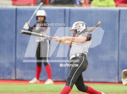 Thumbnail 1 in Hanford vs. Kingsburg (CIF CS D2 Final) photogallery.