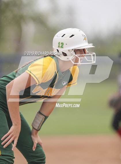 Thumbnail 1 in Hanford vs. Kingsburg (CIF CS D2 Final) photogallery.