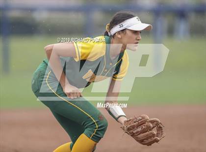 Thumbnail 1 in Hanford vs. Kingsburg (CIF CS D2 Final) photogallery.