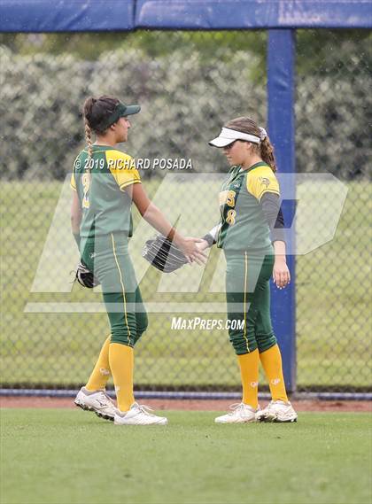 Thumbnail 1 in Hanford vs. Kingsburg (CIF CS D2 Final) photogallery.