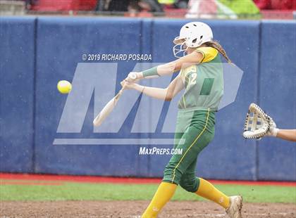 Thumbnail 2 in Hanford vs. Kingsburg (CIF CS D2 Final) photogallery.