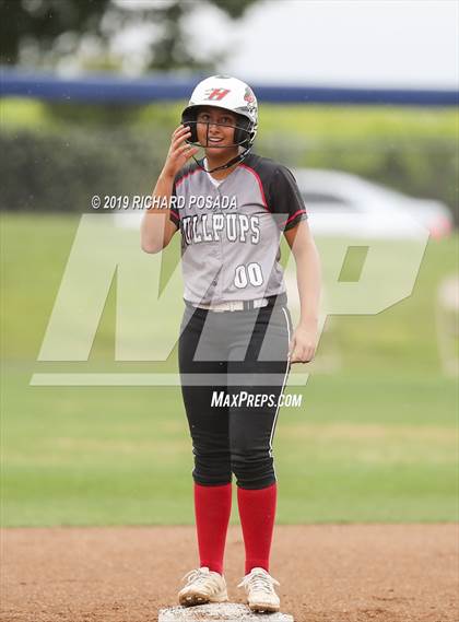 Thumbnail 2 in Hanford vs. Kingsburg (CIF CS D2 Final) photogallery.
