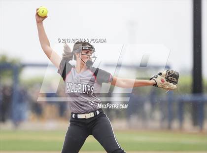 Thumbnail 3 in Hanford vs. Kingsburg (CIF CS D2 Final) photogallery.