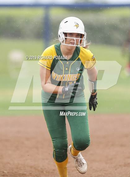 Thumbnail 3 in Hanford vs. Kingsburg (CIF CS D2 Final) photogallery.
