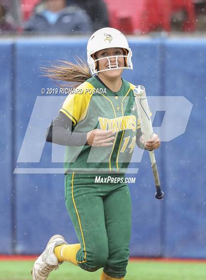 Thumbnail 2 in Hanford vs. Kingsburg (CIF CS D2 Final) photogallery.