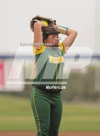 Thumbnail 1 in Hanford vs. Kingsburg (CIF CS D2 Final) photogallery.