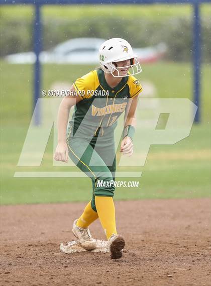 Thumbnail 3 in Hanford vs. Kingsburg (CIF CS D2 Final) photogallery.