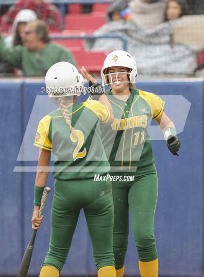 Thumbnail 2 in Hanford vs. Kingsburg (CIF CS D2 Final) photogallery.