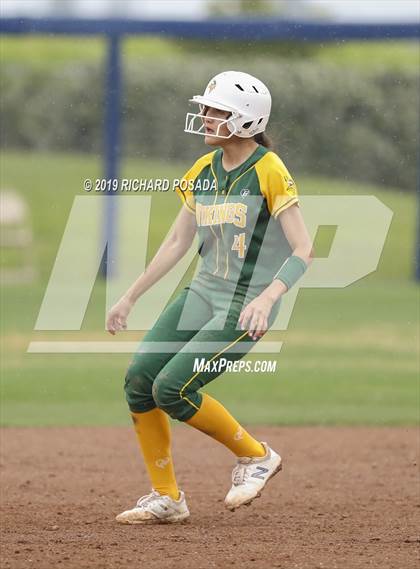 Thumbnail 1 in Hanford vs. Kingsburg (CIF CS D2 Final) photogallery.