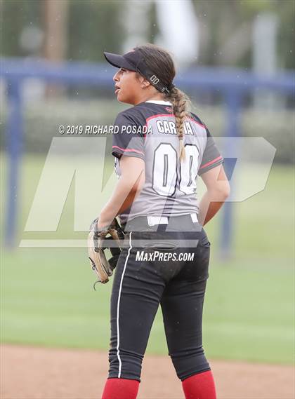 Thumbnail 3 in Hanford vs. Kingsburg (CIF CS D2 Final) photogallery.