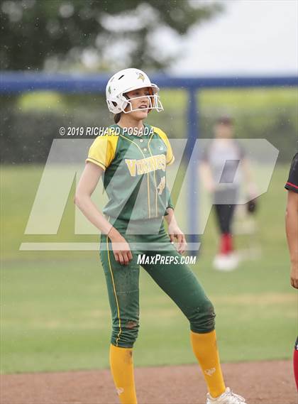Thumbnail 2 in Hanford vs. Kingsburg (CIF CS D2 Final) photogallery.