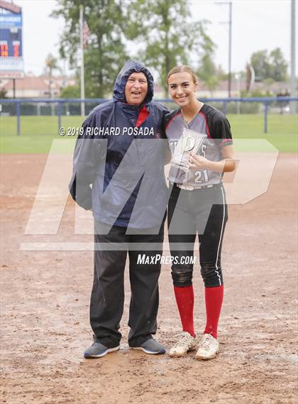 Thumbnail 1 in Hanford vs. Kingsburg (CIF CS D2 Final) photogallery.