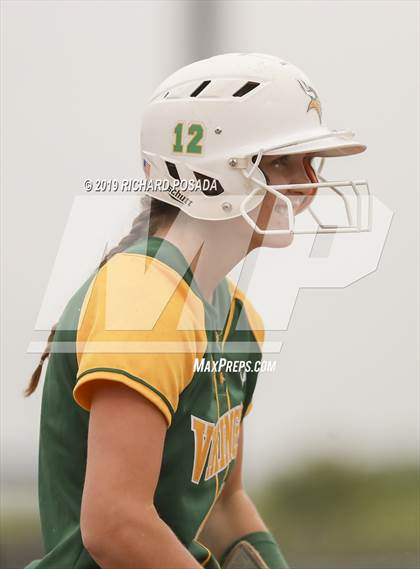Thumbnail 3 in Hanford vs. Kingsburg (CIF CS D2 Final) photogallery.