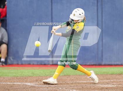 Thumbnail 3 in Hanford vs. Kingsburg (CIF CS D2 Final) photogallery.