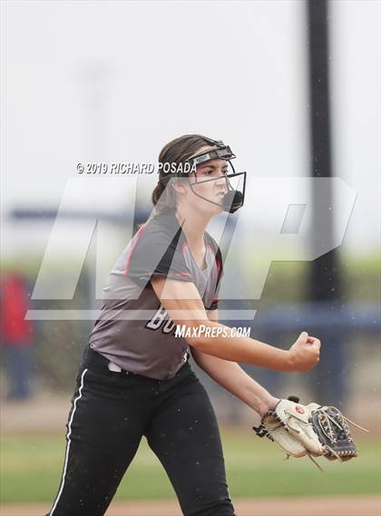 Thumbnail 2 in Hanford vs. Kingsburg (CIF CS D2 Final) photogallery.