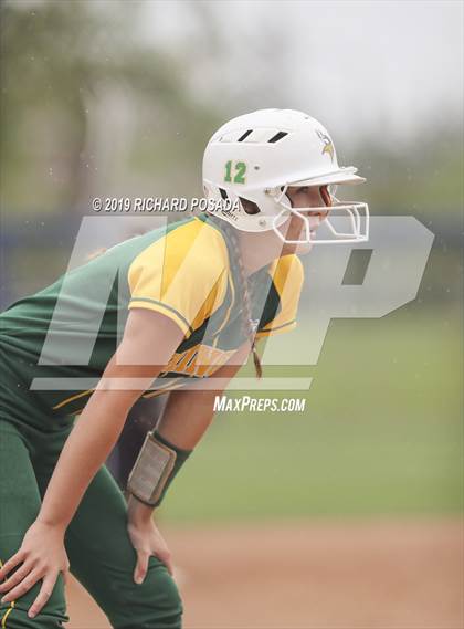 Thumbnail 2 in Hanford vs. Kingsburg (CIF CS D2 Final) photogallery.