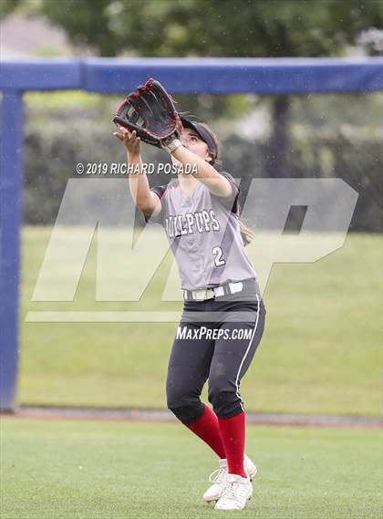 Thumbnail 2 in Hanford vs. Kingsburg (CIF CS D2 Final) photogallery.