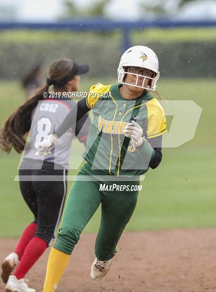 Thumbnail 2 in Hanford vs. Kingsburg (CIF CS D2 Final) photogallery.