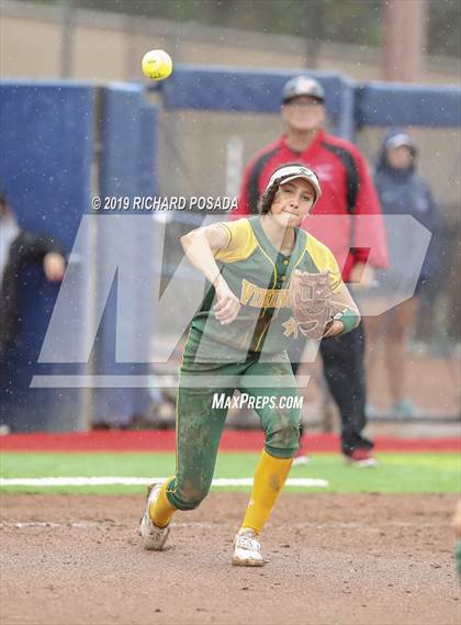 Thumbnail 3 in Hanford vs. Kingsburg (CIF CS D2 Final) photogallery.