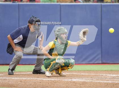 Thumbnail 3 in Hanford vs. Kingsburg (CIF CS D2 Final) photogallery.