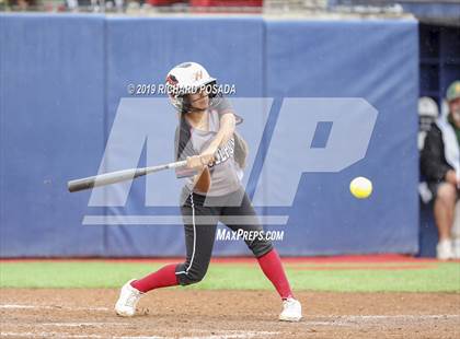 Thumbnail 1 in Hanford vs. Kingsburg (CIF CS D2 Final) photogallery.