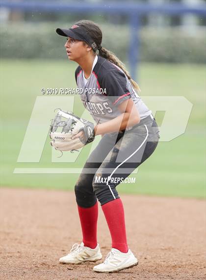 Thumbnail 1 in Hanford vs. Kingsburg (CIF CS D2 Final) photogallery.
