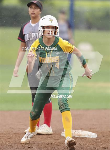 Thumbnail 2 in Hanford vs. Kingsburg (CIF CS D2 Final) photogallery.