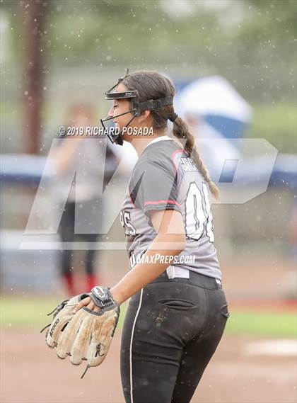 Thumbnail 1 in Hanford vs. Kingsburg (CIF CS D2 Final) photogallery.