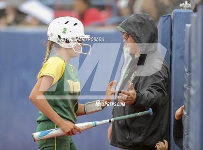 Thumbnail 3 in Hanford vs. Kingsburg (CIF CS D2 Final) photogallery.