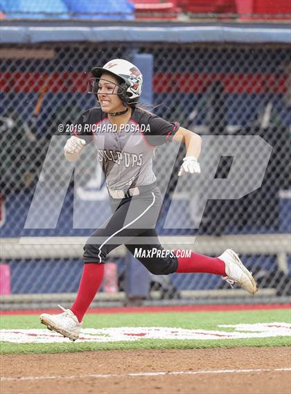 Thumbnail 3 in Hanford vs. Kingsburg (CIF CS D2 Final) photogallery.